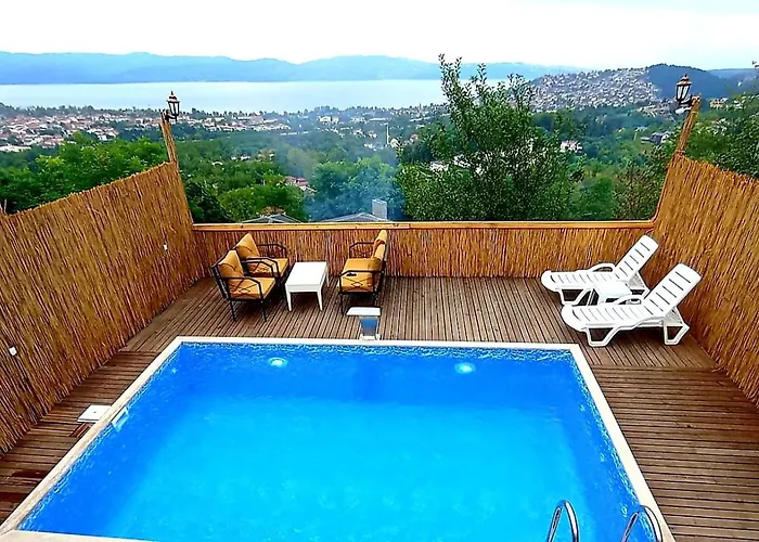 Ada Karye Σαλέ Sapanca